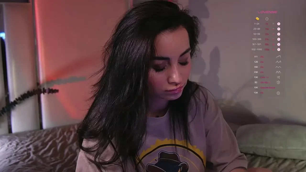 -Bombshell-Bongacams Porn Cam 2024-02-11