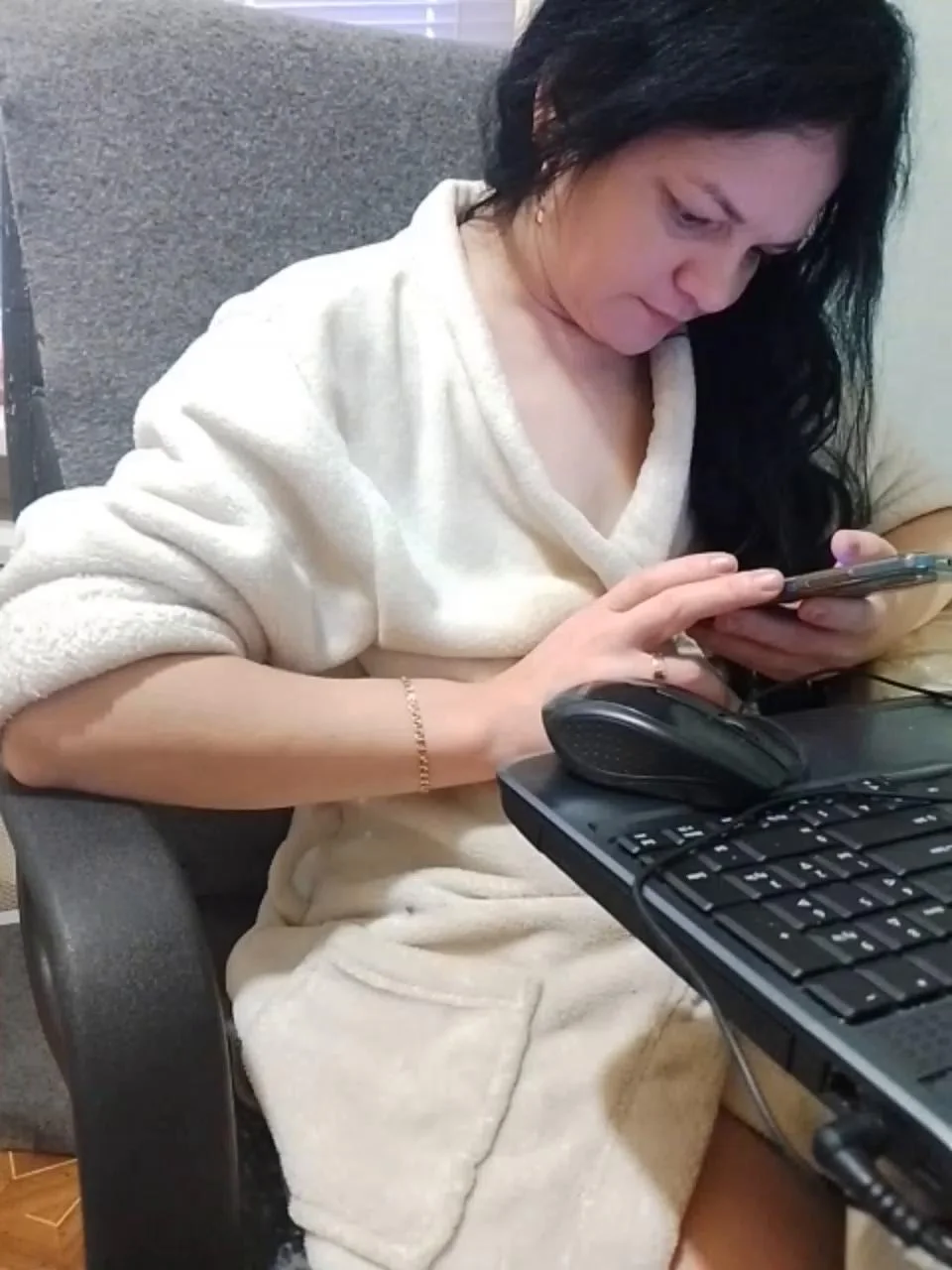 -Goha-Bongacams Porn Cam 2023-12-25