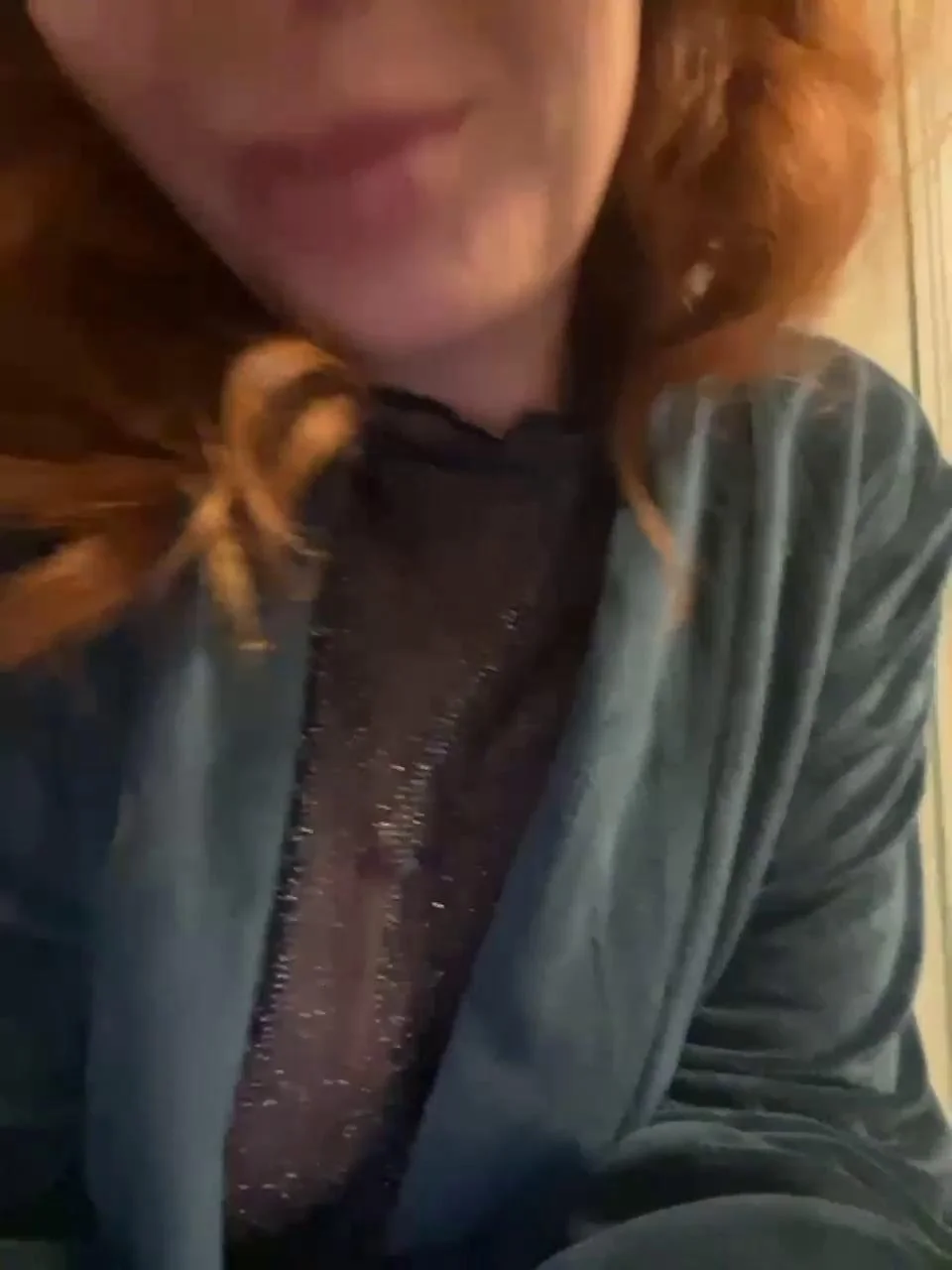 -wowFox-Bongacams Porn Cam 2023-12-26