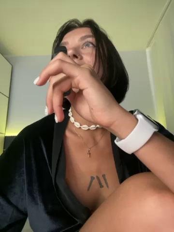 1NastyBongacams Porn Cam 2023-09-18