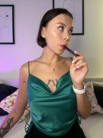 1NastyBongacams Porn Cam 2023-10-04