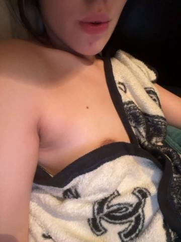 Al0hal0veBongacams Porn Cam 2023-09-18