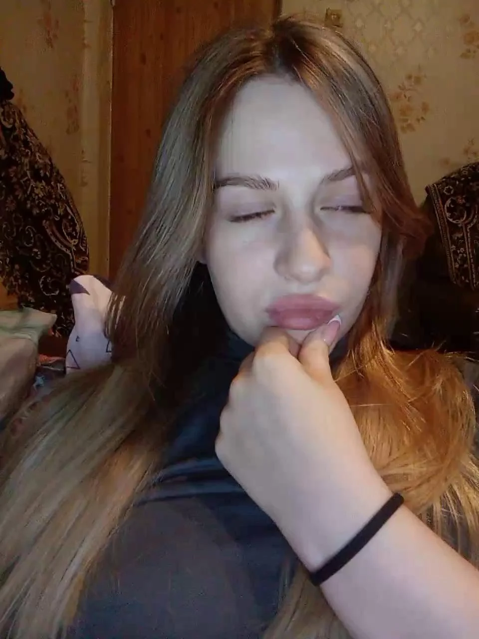 AlixElaineBongacams Porn Cam 2023-11-21