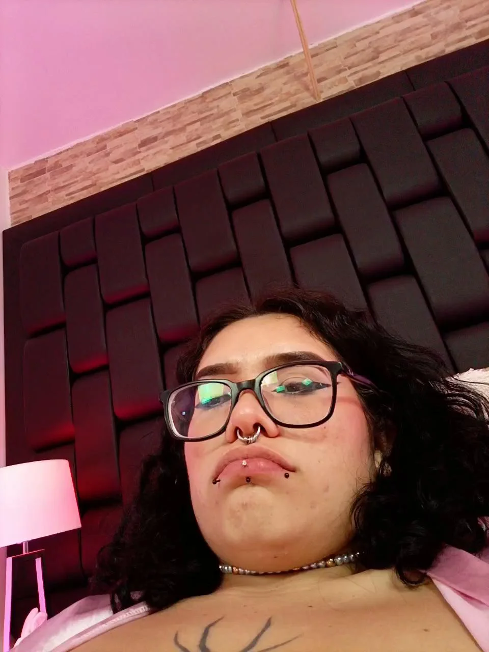 ArielMooreBongacams Porn Cam 2024-01-22