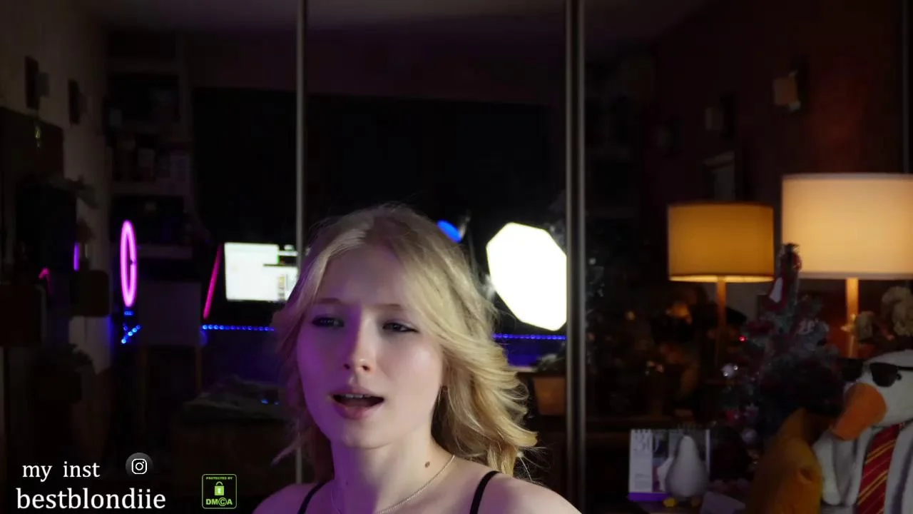 BestblondieBongacams Porn Cam 2023-12-31