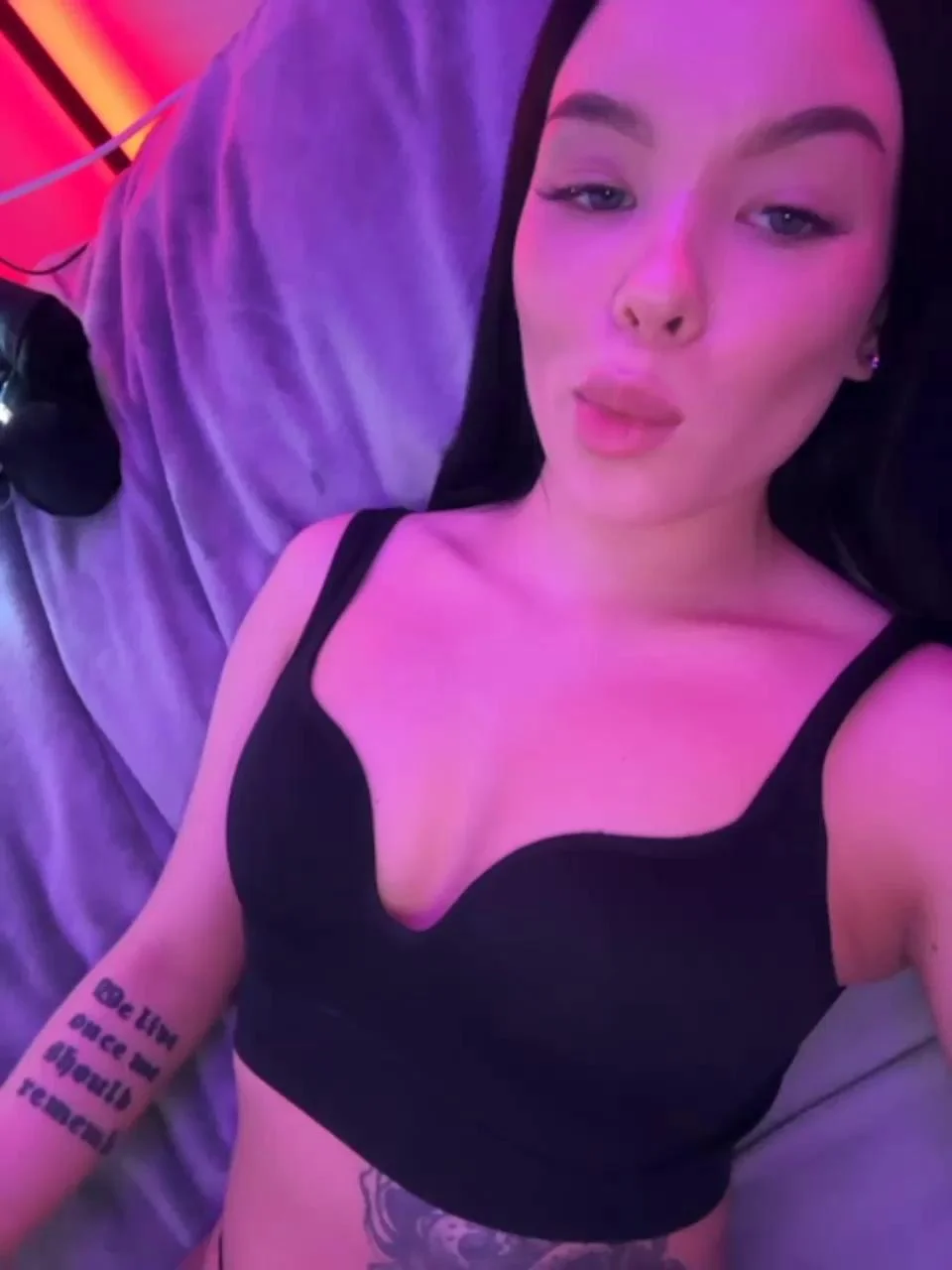 BlackOnyxXBongacams Porn Cam 2023-12-30