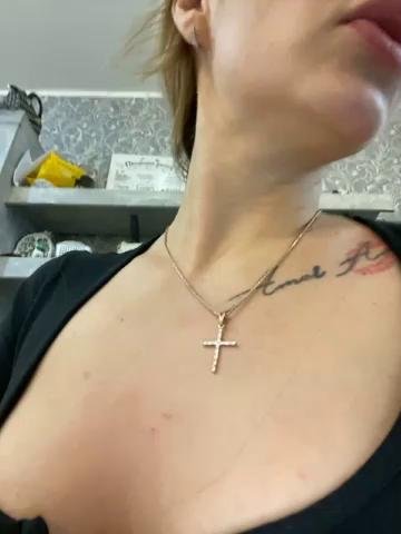 CandyBravaBongacams Porn Cam 2023-12-08