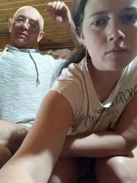 CindyXEricsBongacams Porn Cam 2023-11-22