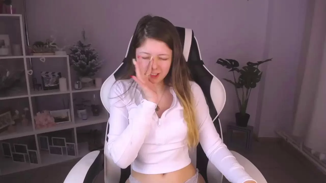 KaraCutieBongacams Porn Cam 2024-01-14