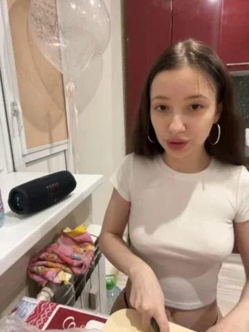 KatrinnnaBongacams Porn Cam 2023-12-09