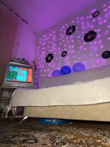 Kika-CoBongacams Porn Cam 2023-12-08