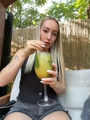 KiraBlakeBongacams Porn Cam 2023-09-27