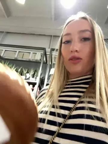 KiraBlakeBongacams Porn Cam 2023-09-23