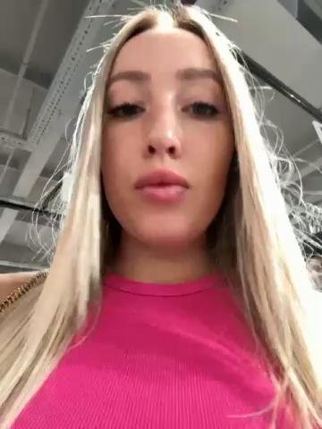 KiraBlakeBongacams Porn Cam 2023-09-21