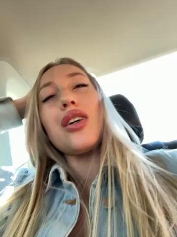 KiraBlakeBongacams Porn Cam 2023-09-18