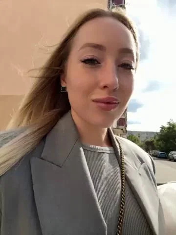 KiraBlakeBongacams Porn Cam 2023-10-01