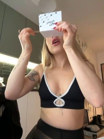 KiraBlakeBongacams Porn Cam 2023-12-09