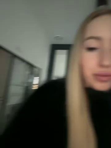 KiraBlakeBongacams Porn Cam 2023-12-09