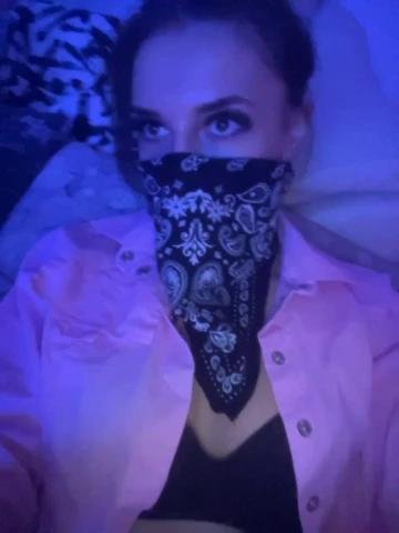 KisYlia2023yBongacams Porn Cam 2023-12-12