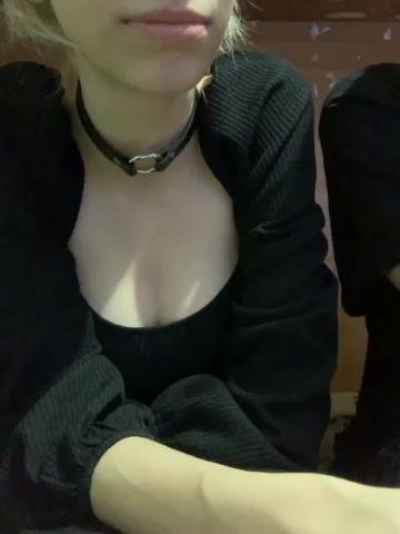 KittiesclubBongacams Porn Cam 2023-09-25