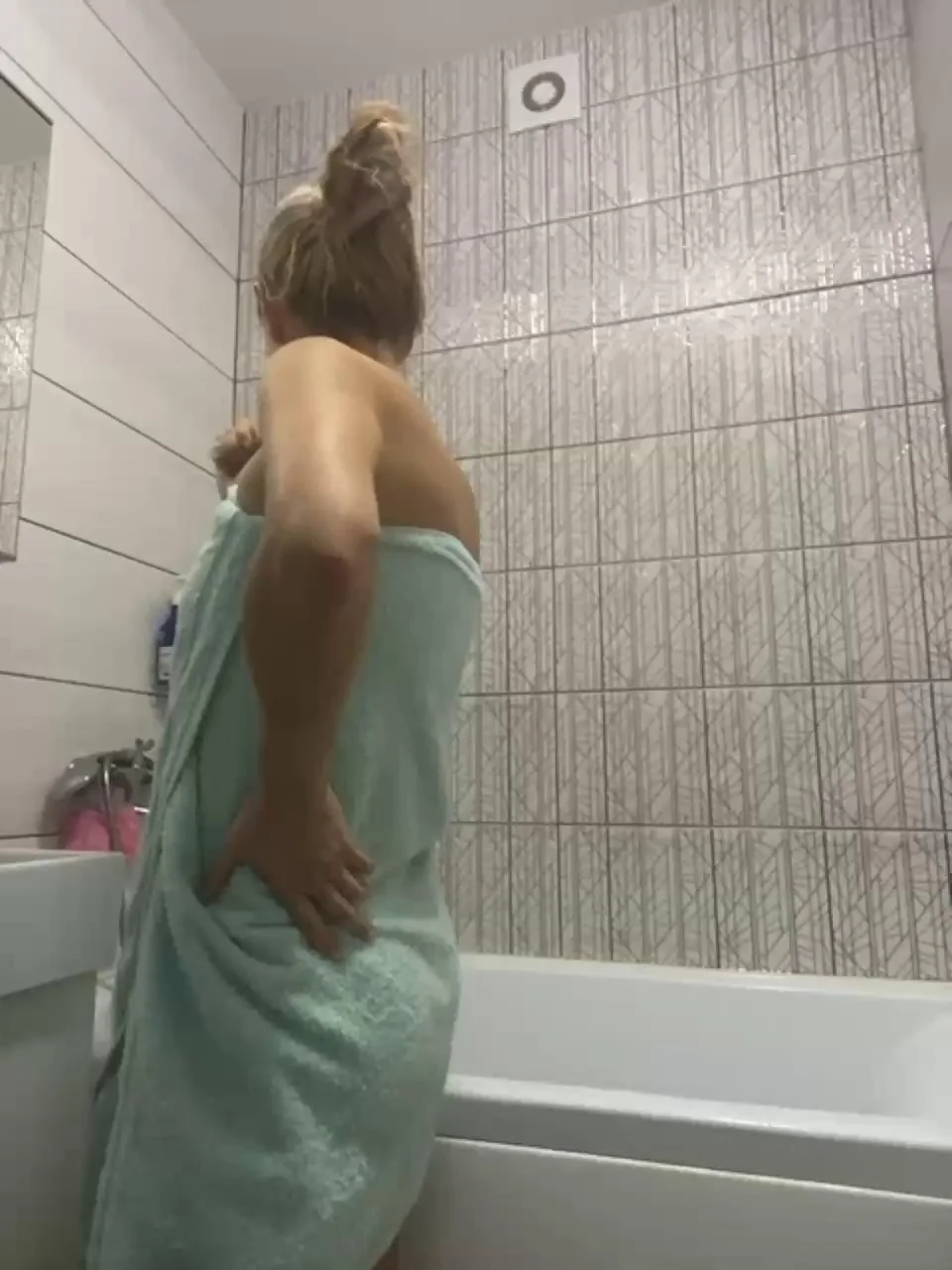 KriszaykaBongacams Porn Cam 2024-01-10