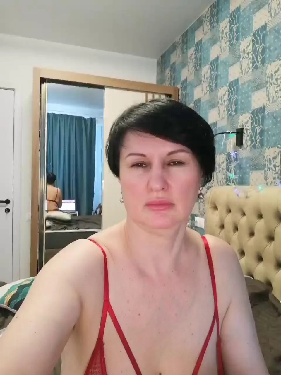 LED1-NBongacams Porn Cam 2023-12-26