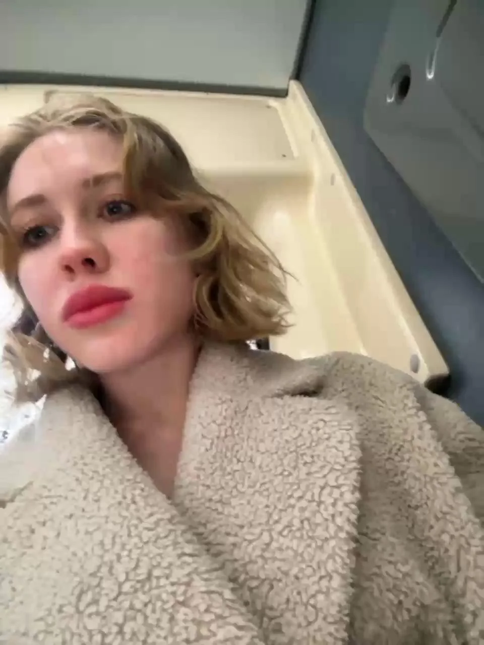 LikachkaaBongacams Porn Cam 2023-12-31