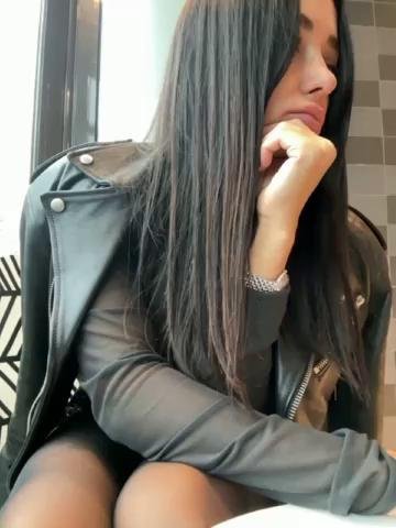 LinahelenBongacams Porn Cam 2023-10-25