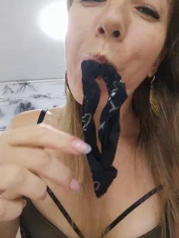 M-A-R-T-ABongacams Porn Cam 2023-09-29