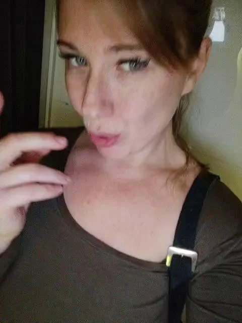 MazyMiBongacams Porn Cam 2023-12-11