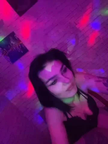 MdmaAndLoveBongacams Porn Cam 2023-12-08