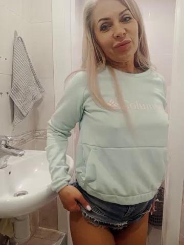 MiyaKissBongacams Porn Cam 2023-09-21