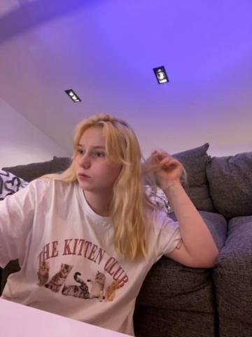 Radiants-twoBongacams Porn Cam 2023-09-18