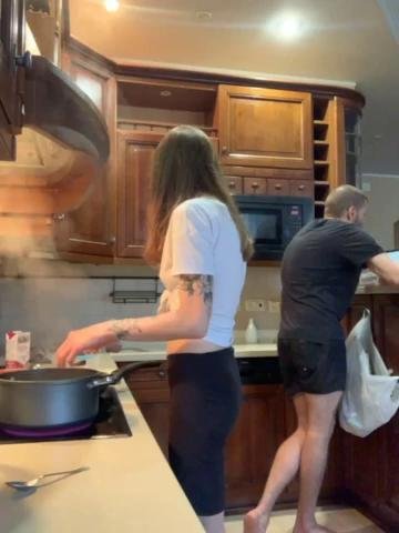 Sexy-SweetsBongacams Porn Cam 2023-12-11