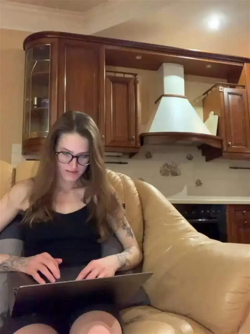 Sexy-SweetsBongacams Porn Cam 2023-12-27