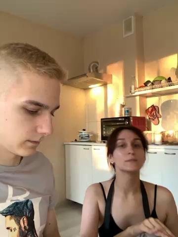 Sweet-peachesBongacams Porn Cam 2023-09-24