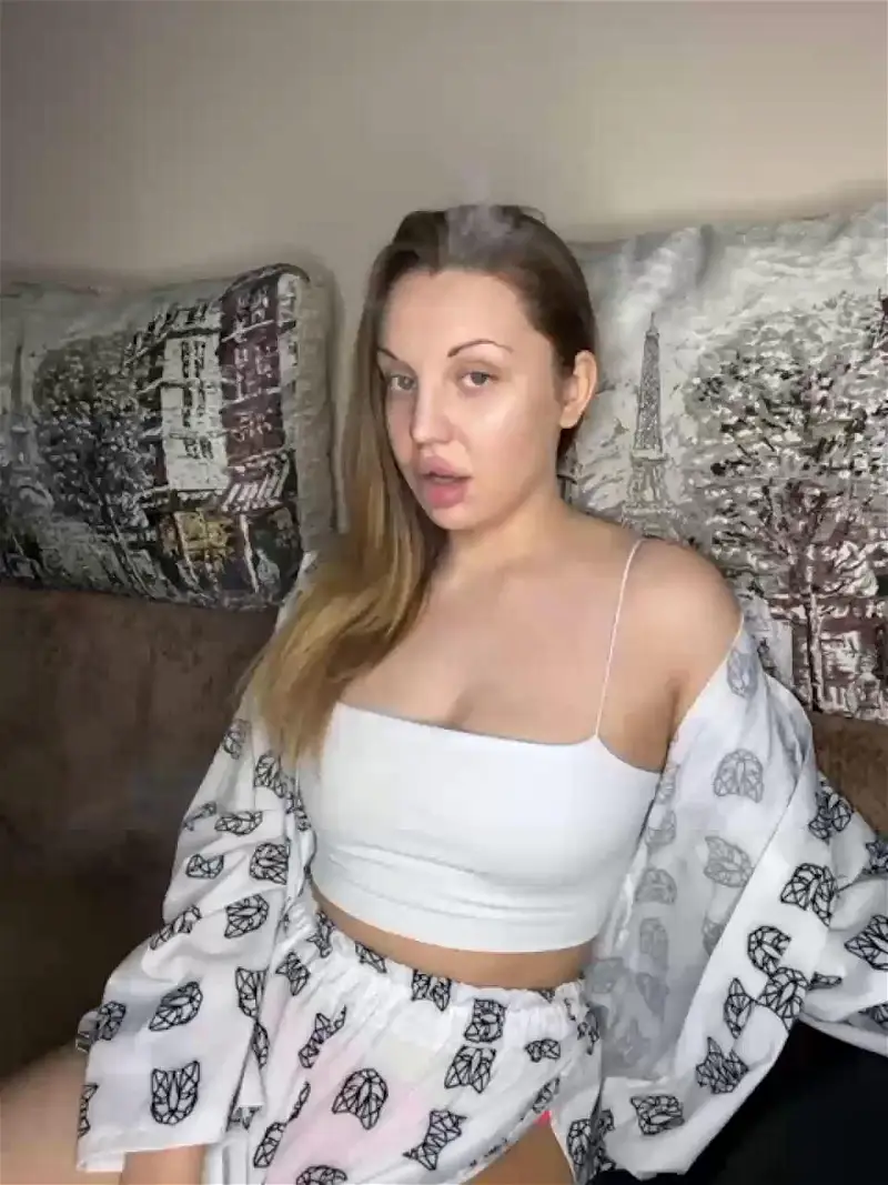 SweetlilyyaaaBongacams Porn Cam 2023-12-30