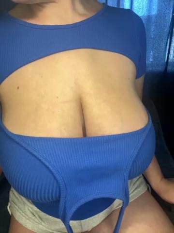 Viki-tiki-takBongacams Porn Cam 2023-09-21