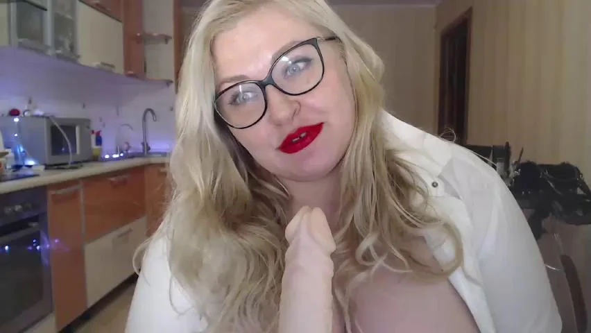 WifeyNushaBongacams Porn Cam 2023-12-05