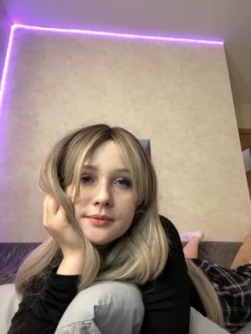 BabyBambiBongaCams Porn Cam 2023-10-18