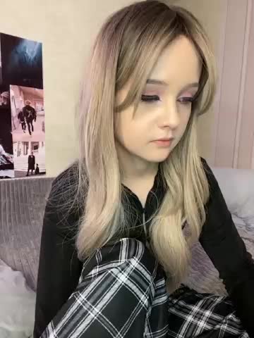 BabyBambiBongaCams Porn Cam 2023-10-19