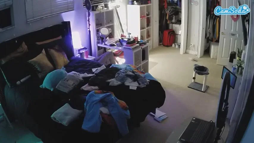 Voyeurcam-house-charleys-roomCamsoda Porn Cam 2023-09-27