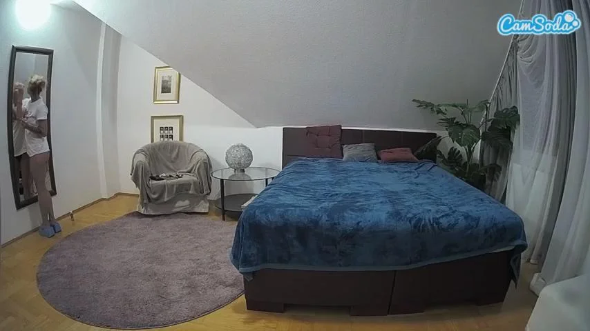 Voyeurcam-julmodels-whitebed-6Camsoda Porn Cam 2023-10-04