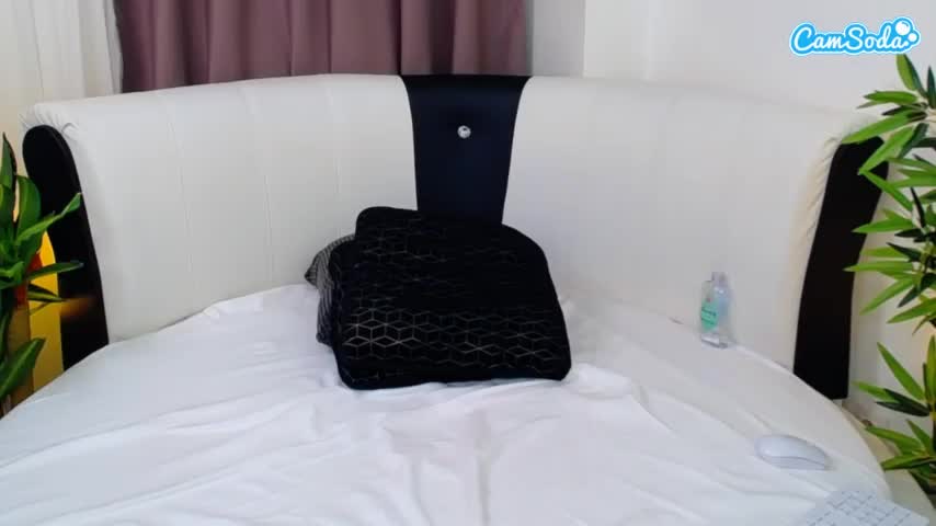 CynthiaadamssCamsoda Porn Cam 2023-10-18