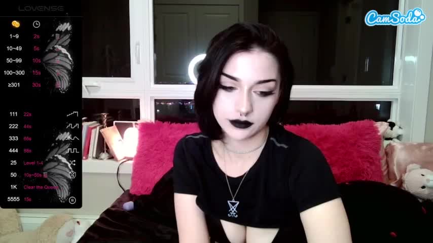 LuciahellCamsoda Porn Cam 2023-10-21