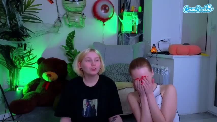 Radiants-twoCamsoda Porn Cam 2023-10-22