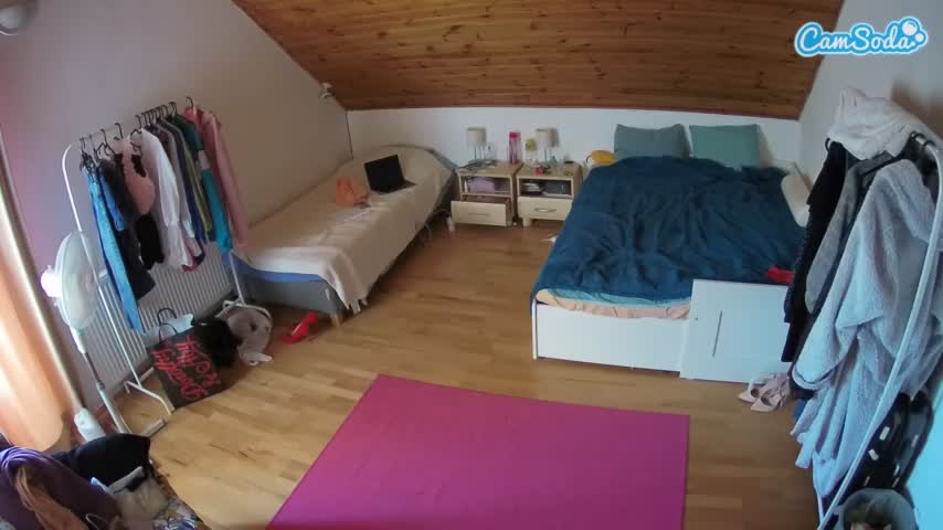 Voyeurcam-julmodels-whitebed-1Camsoda Porn Cam 2023-10-17