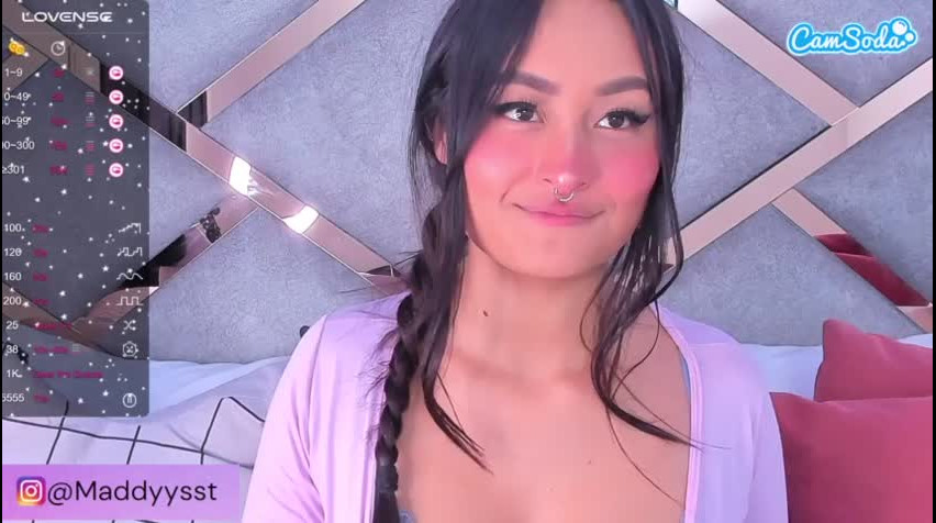 ZoezhangCamsoda Porn Cam 2023-09-02