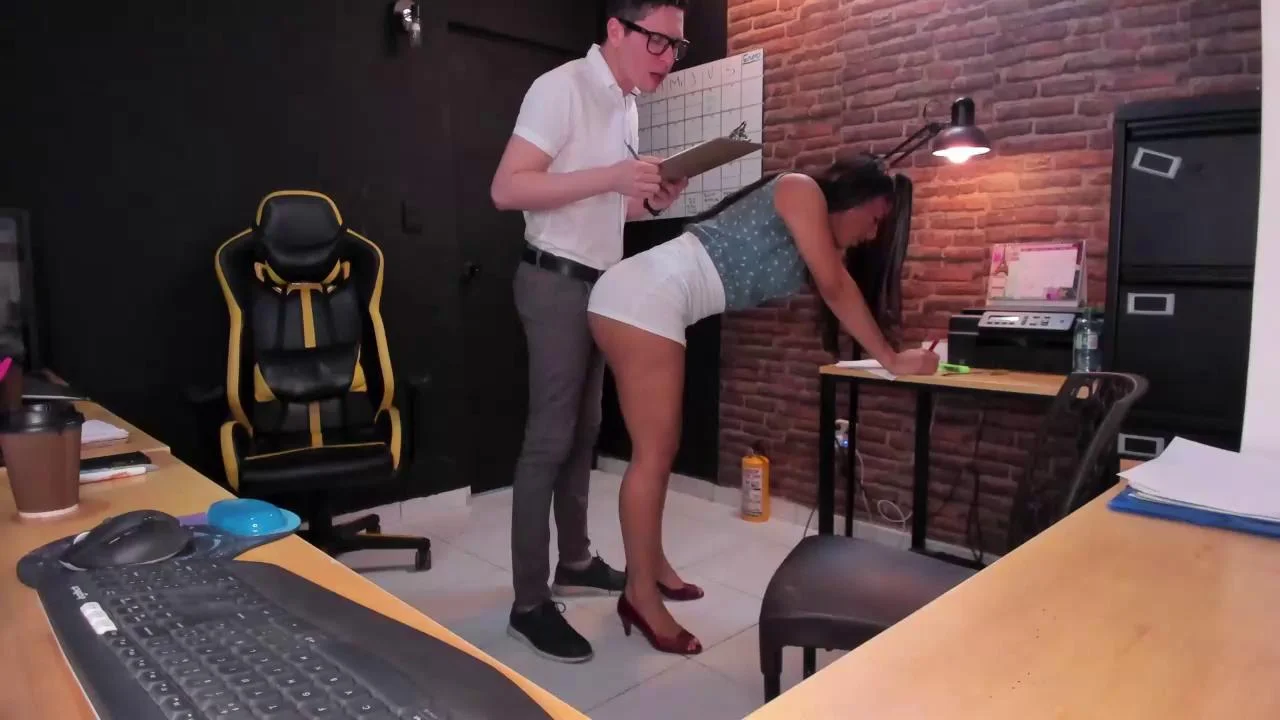 _danyland_Chaturbate Porn Cam 2024-01-07