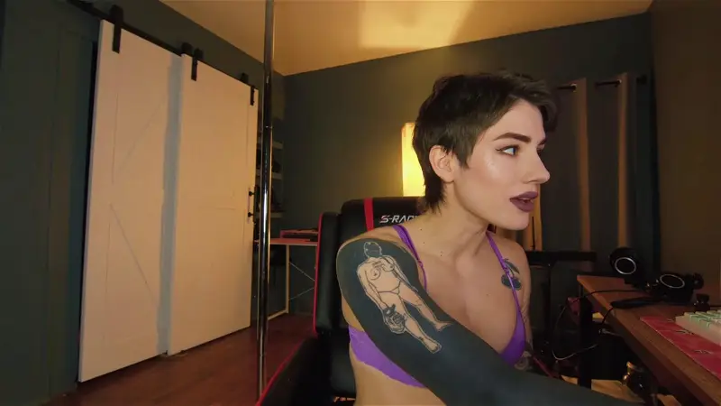 AynmarieChaturbate Porn Cam 2024-02-14